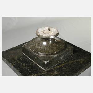 Serpentinsäule Albin Müller