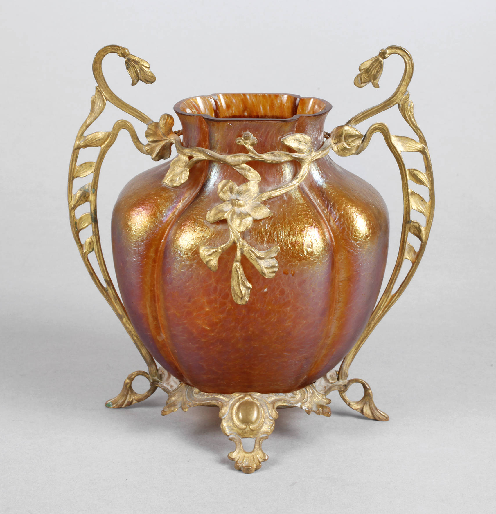 Pallme, König & Habel montierte Vase
