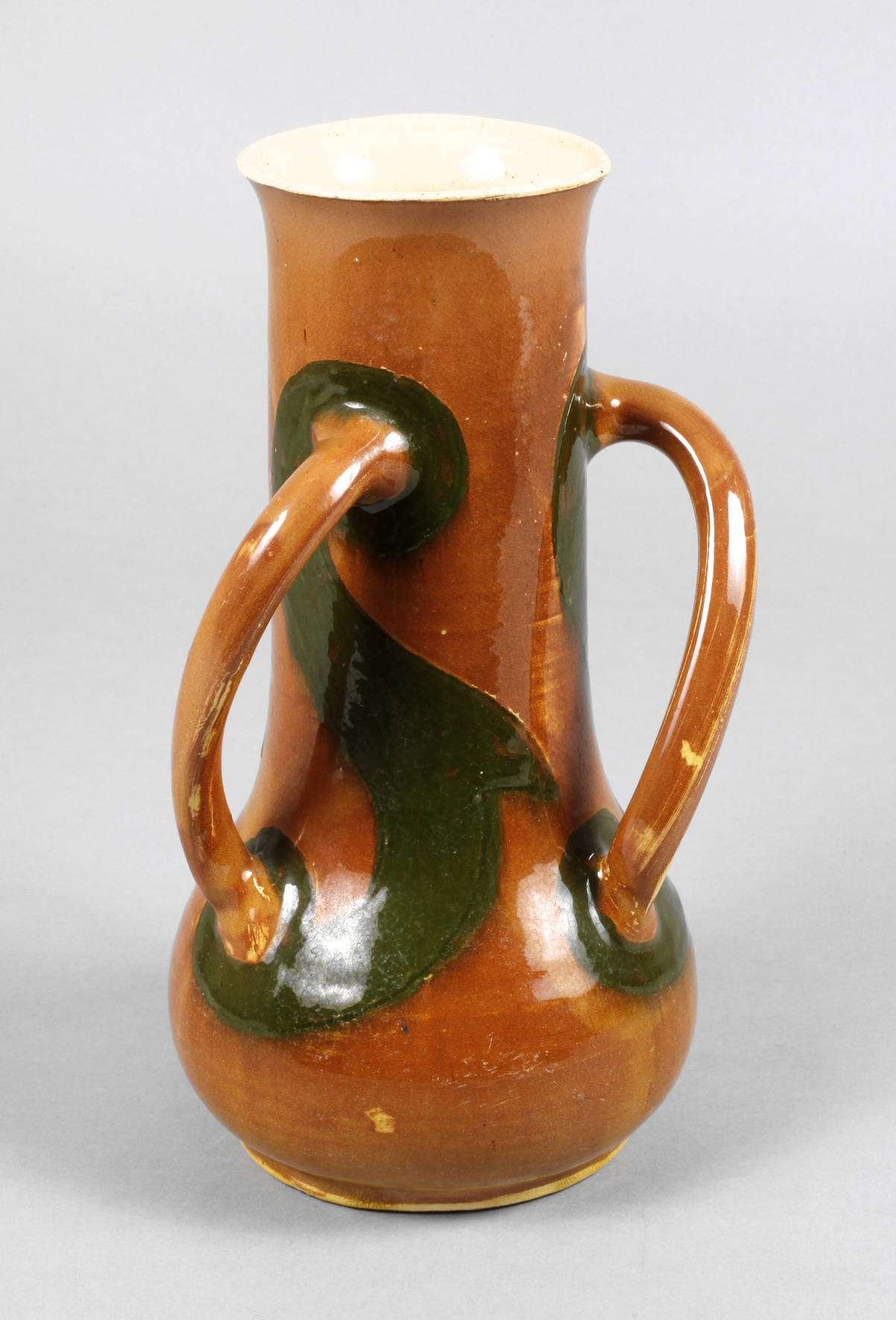 Henkelvase Jugendstil