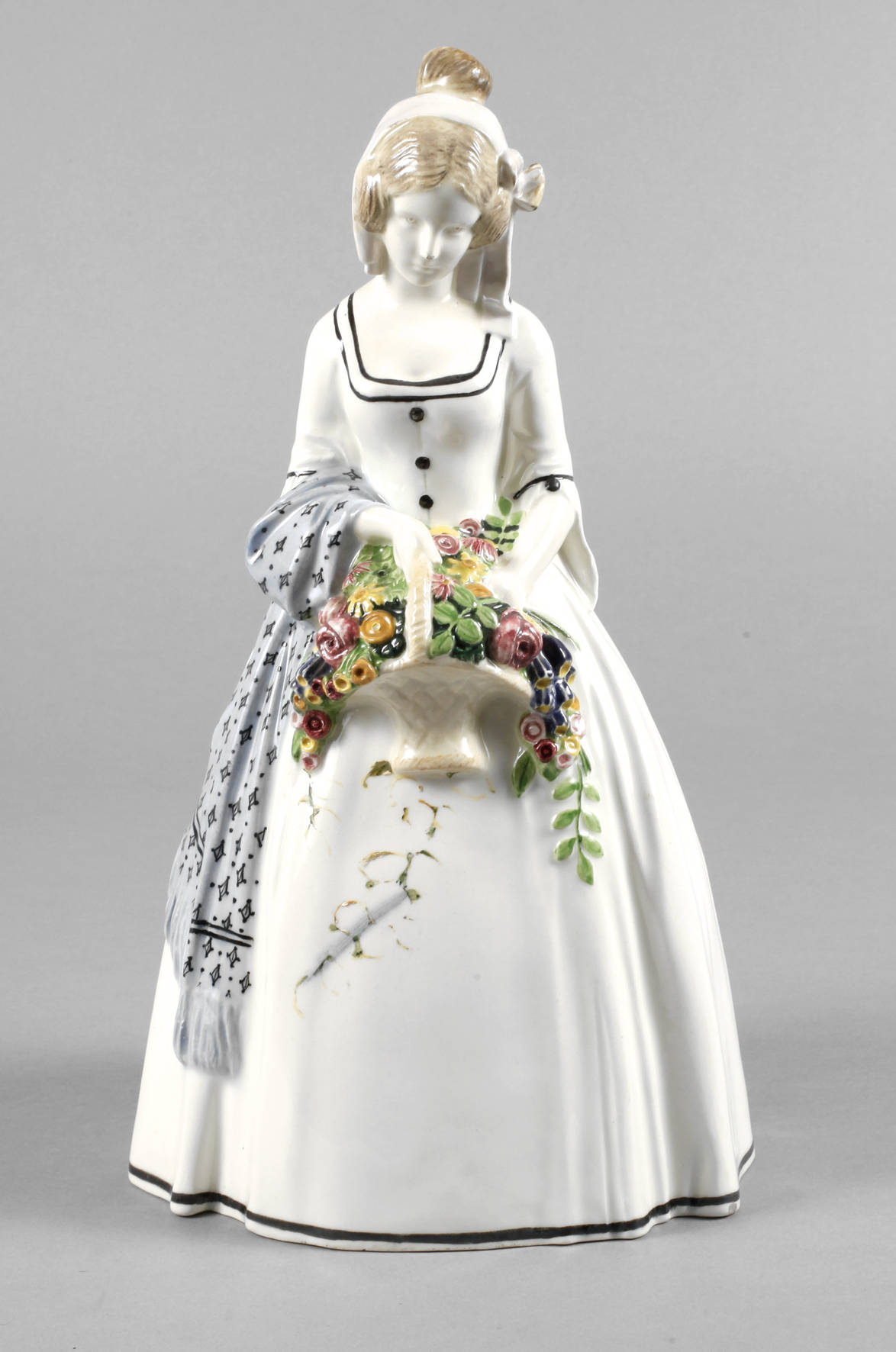 Goldscheider Wien Krinolinendame