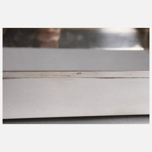 Modernes Silbertablett