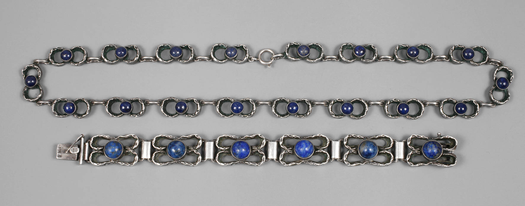 Designcollier mit Armband