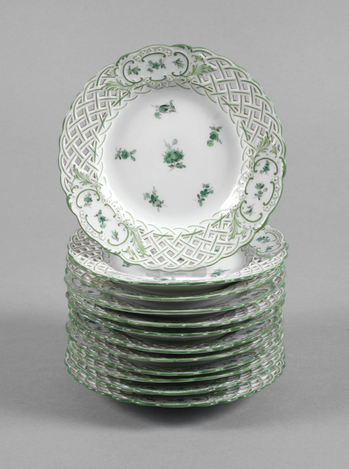 Meissen zwölf kleine Flechtrandteller