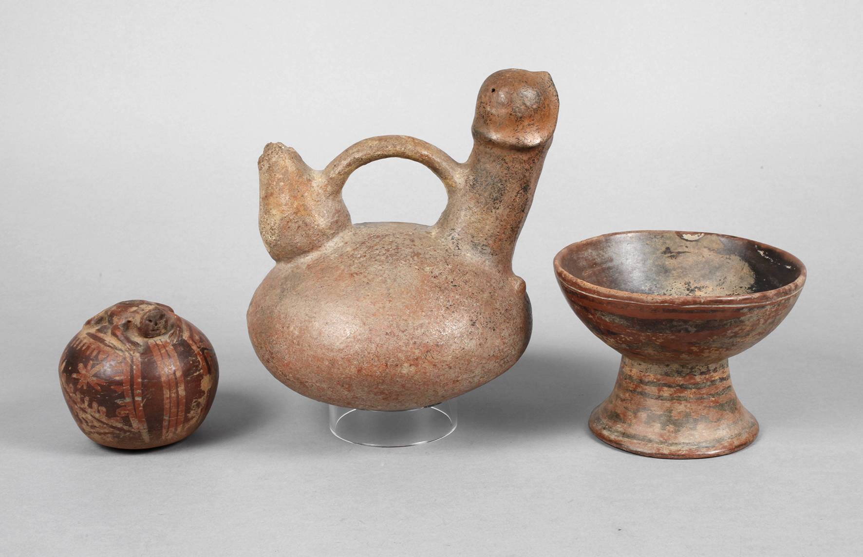 Drei Ausgrabungsstücke Südamerika