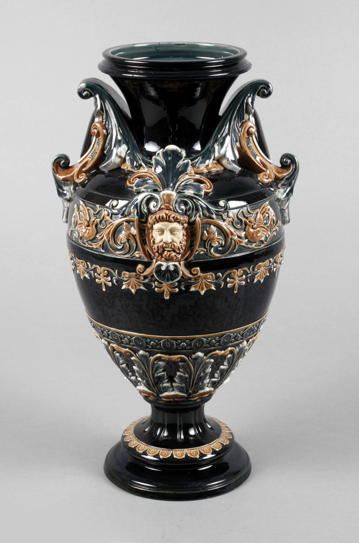 Amphorenvase Historismus