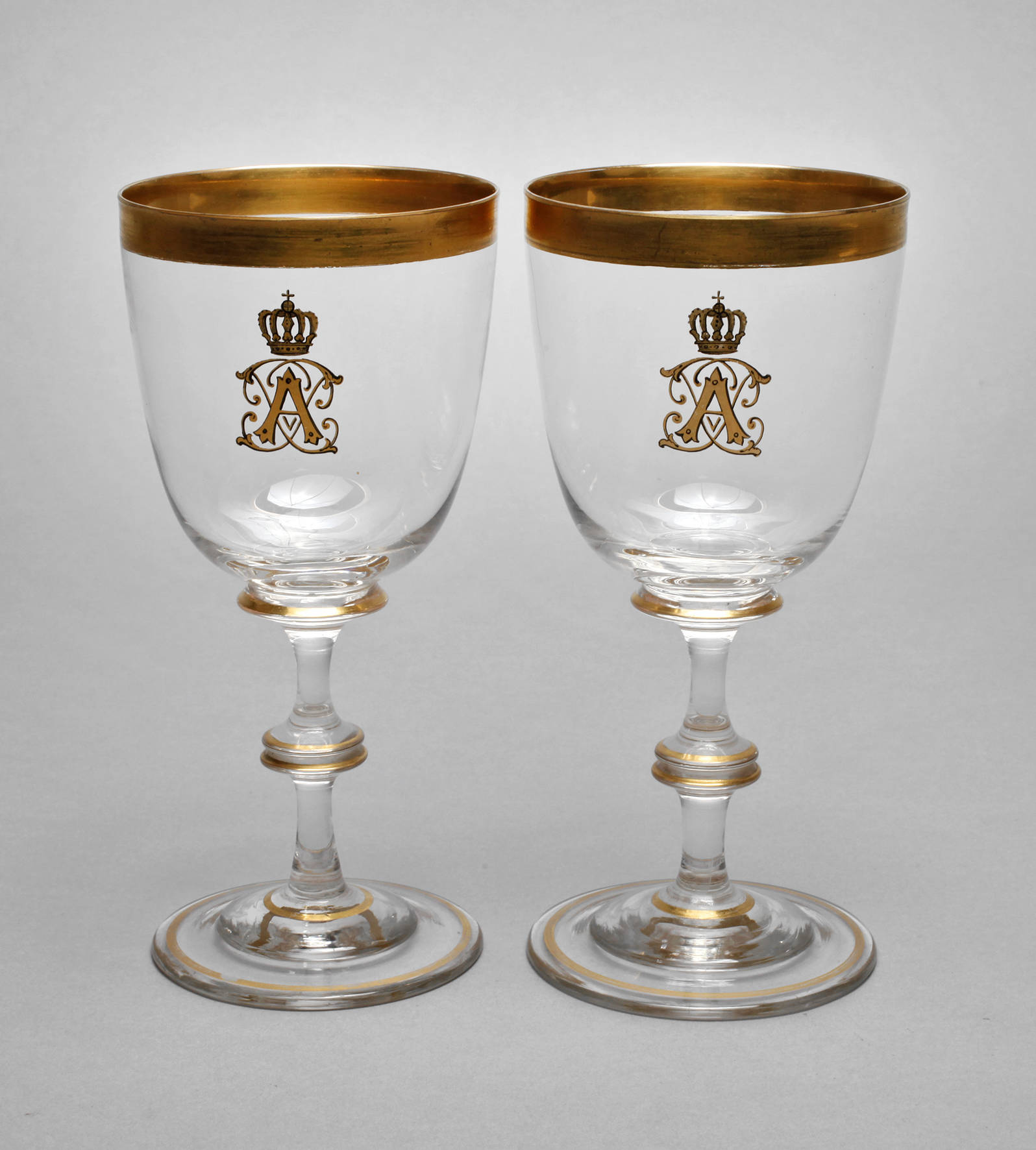 Paar Wappengläser aus Adelsbesitz