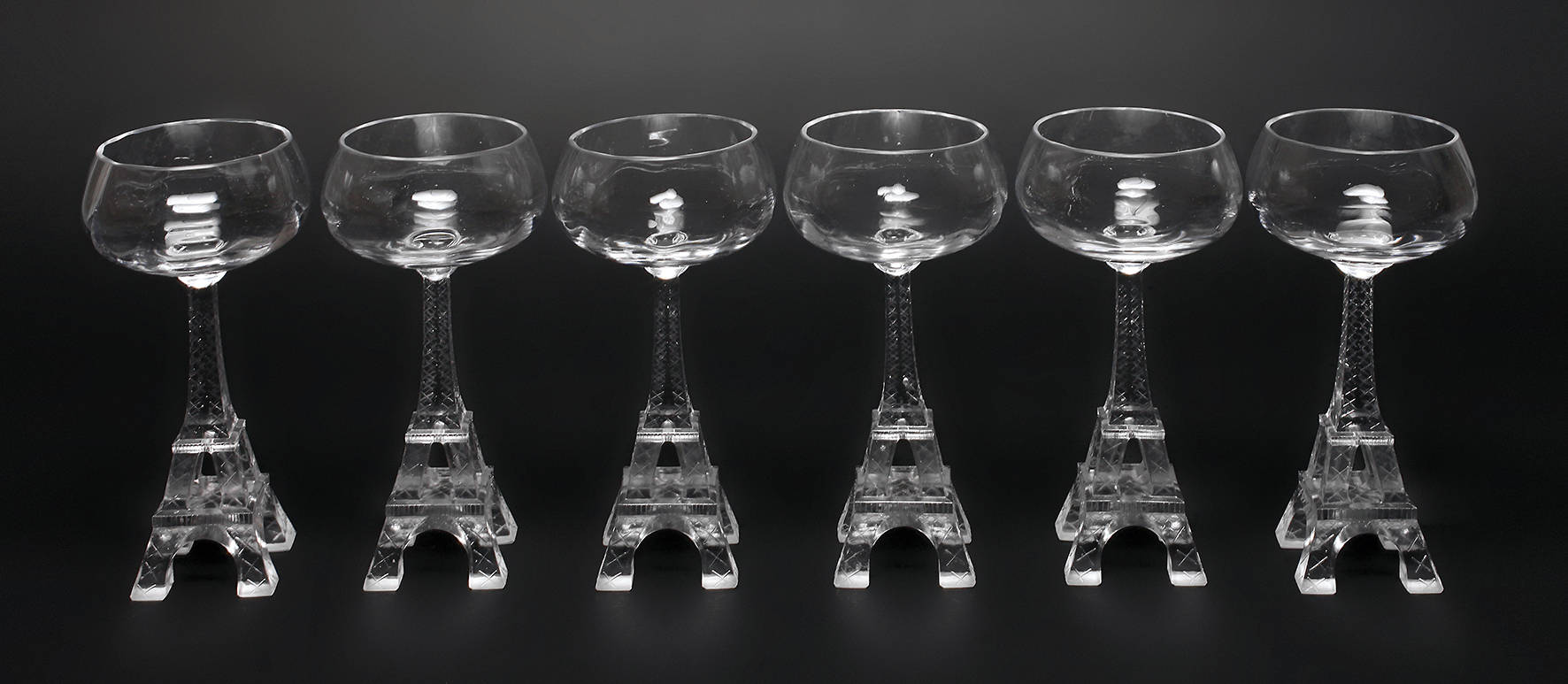 Sechs Sektschalen Eifelturm