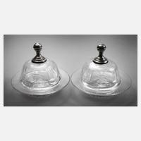 Zwei Käseglocken mit Silbergriff111