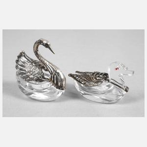 Zwei Tierfiguren mit Silbermotierung