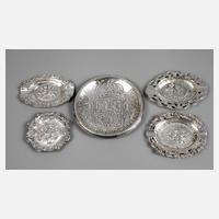 Fünf Silberschälchen111