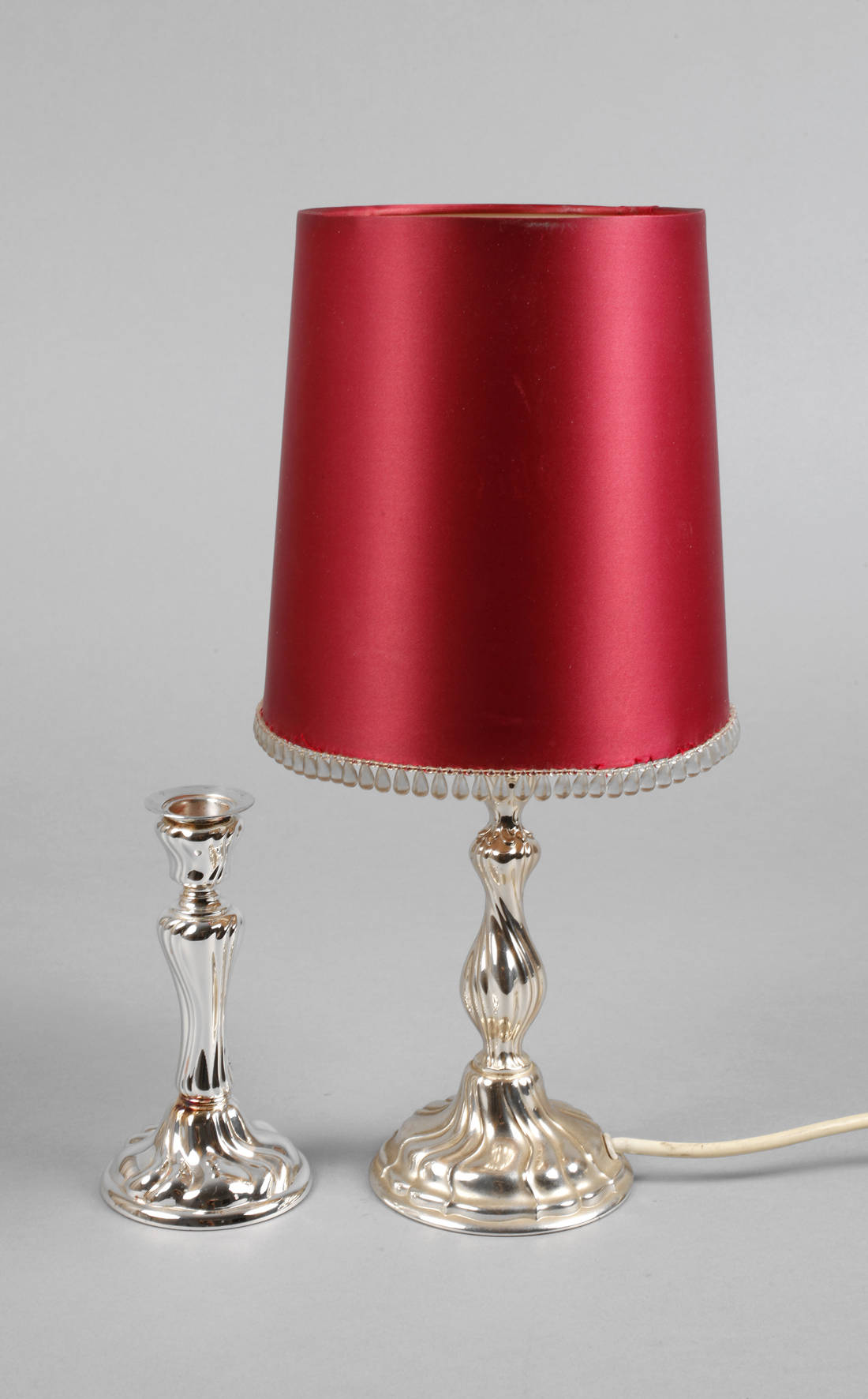 Silberleuchter mit passenden Lampe