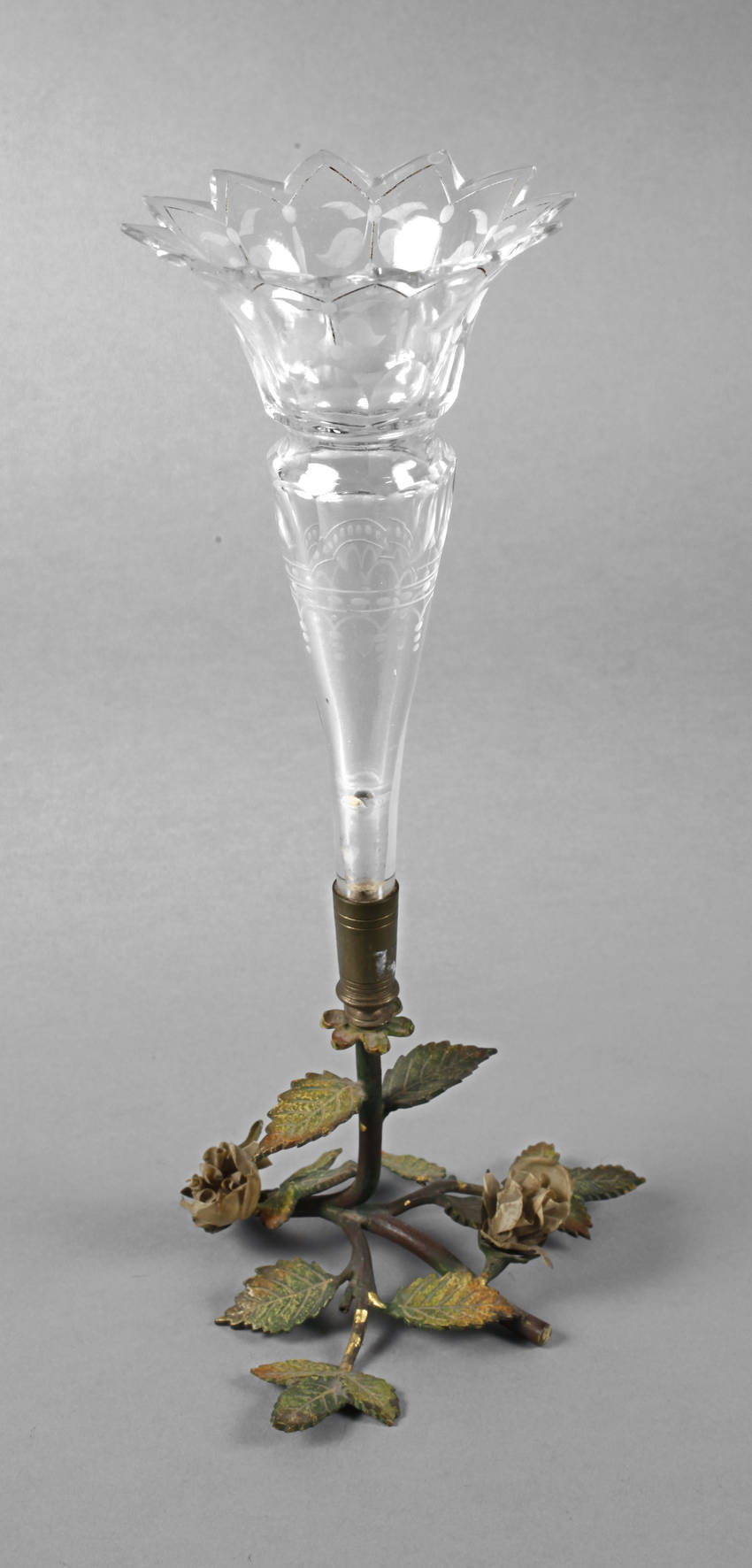 Wiener Bronze Vasenfuß als Rose