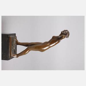 Meisel, Stehender Mädchenakt