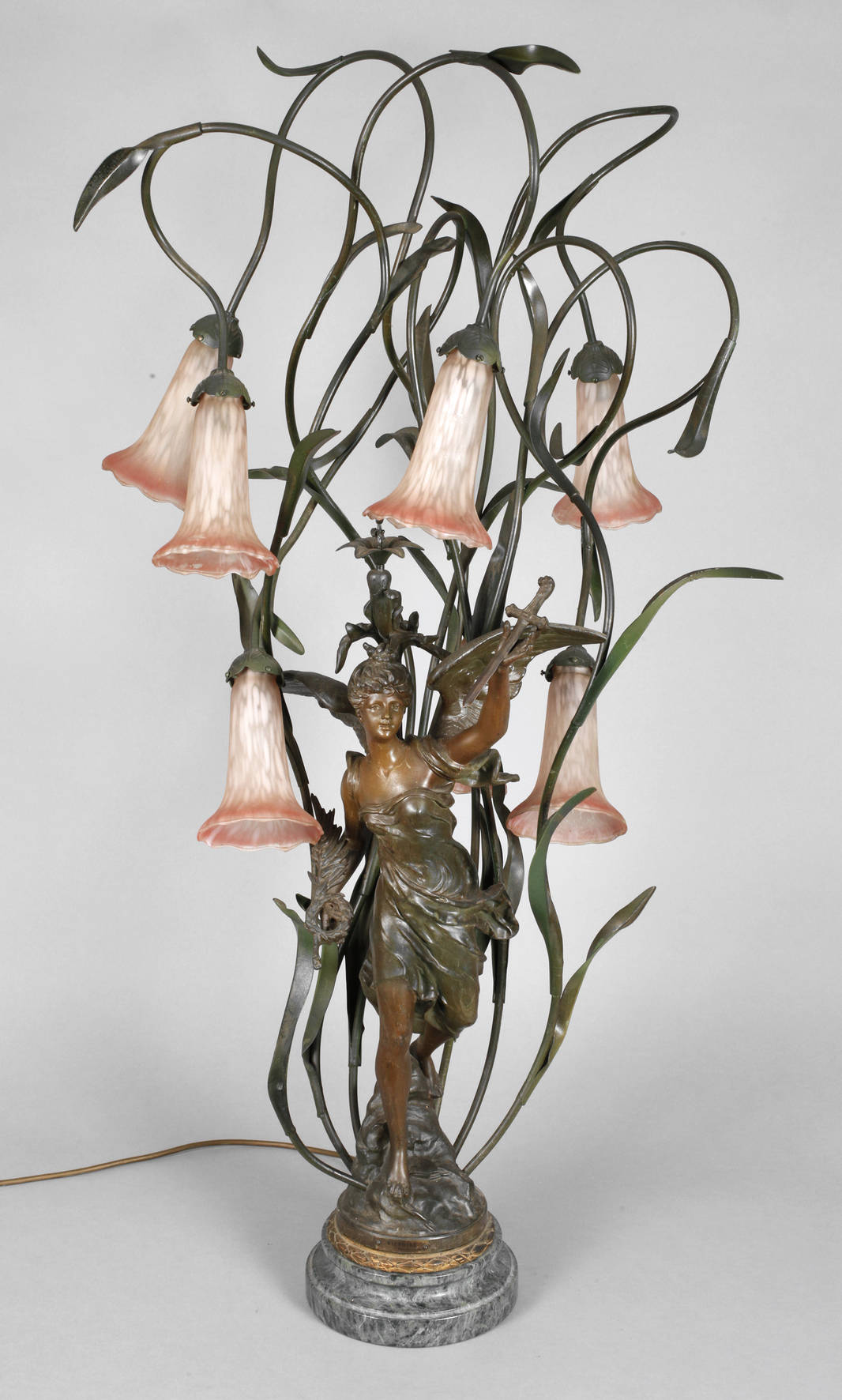 Große figürliche Salonlampe