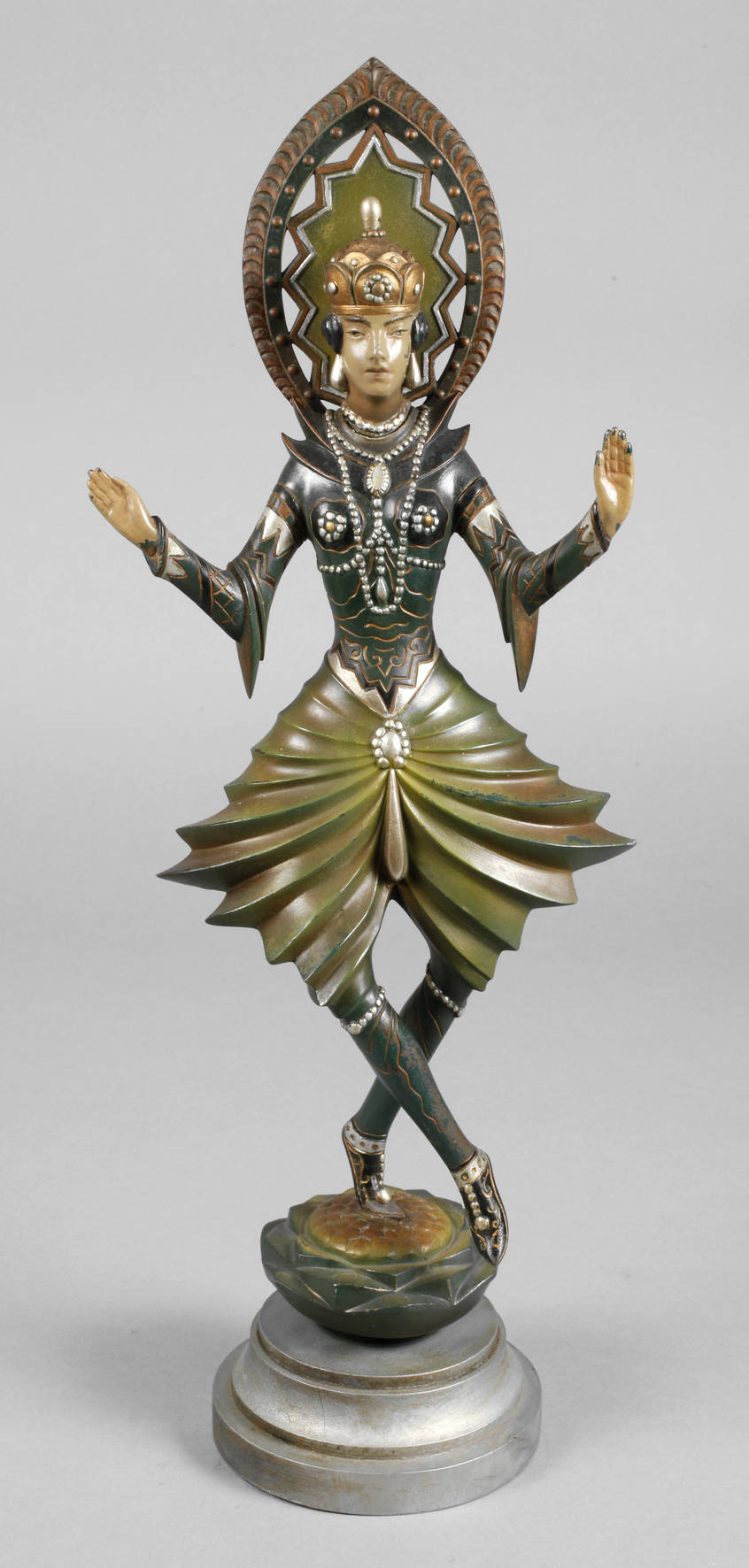 Asiatische Tänzerin