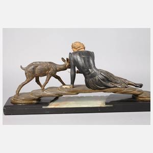 Mennevile Art Déco Mädchen mit Ziege