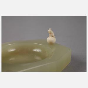 Ferdinand Preiss attr. Sitzende mit Froschkönig