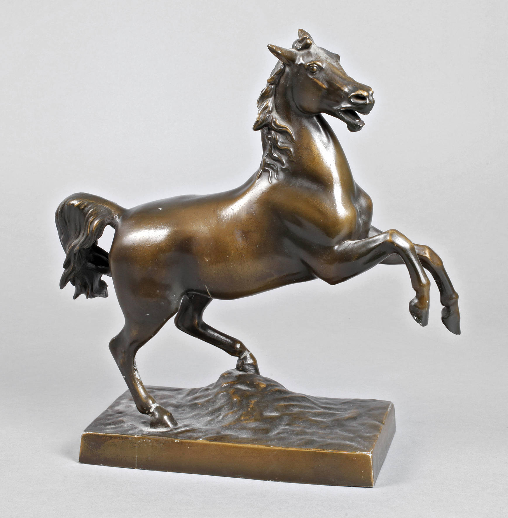 Figur steigender Hengst