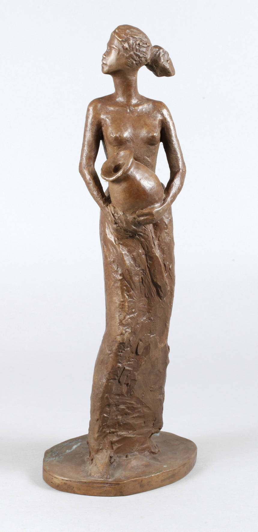 Elisheva Copin, Wasserträgerin