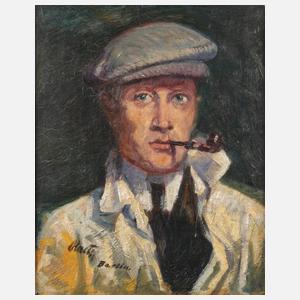 Junger Mann mit Pfeife