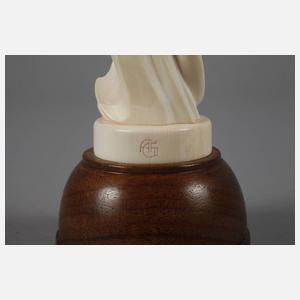 Elfenbeinschnitzerei Elfe