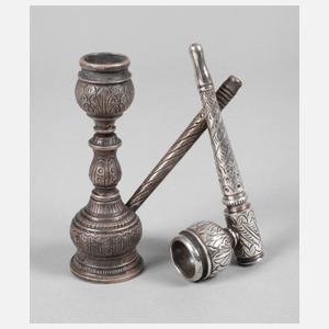 Zwei orientalische Pfeifen