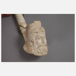 Zwei Meerschaumpfeifen