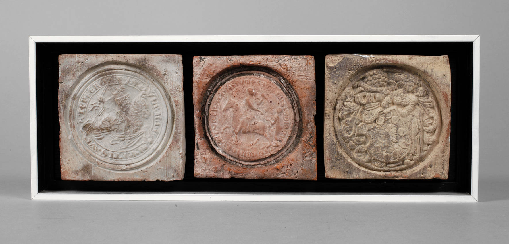 Drei Siegelabdrücke