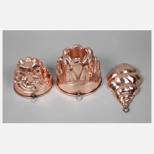 Drei Kupferformen