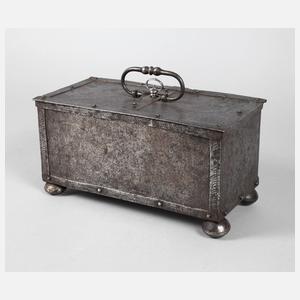 Eisenkassette Nürnberg um 1580