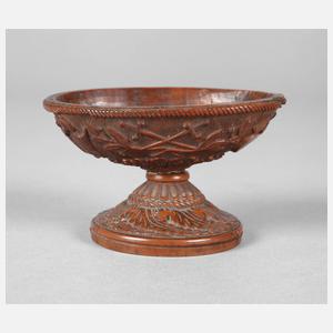 Miniaturschale geschnitzt