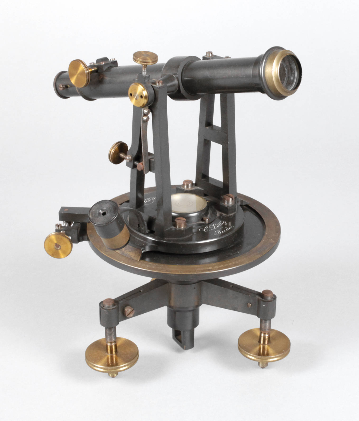 Theodolit C. Lüttig Berlin