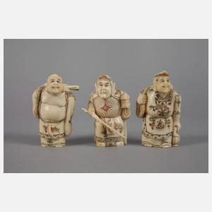 Figürliche Beinschnitzereien