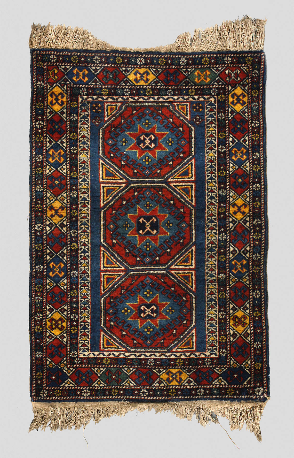 Teppich mit Kaukasus-Motiv