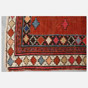 Teppich mit Kaukasusmotiv