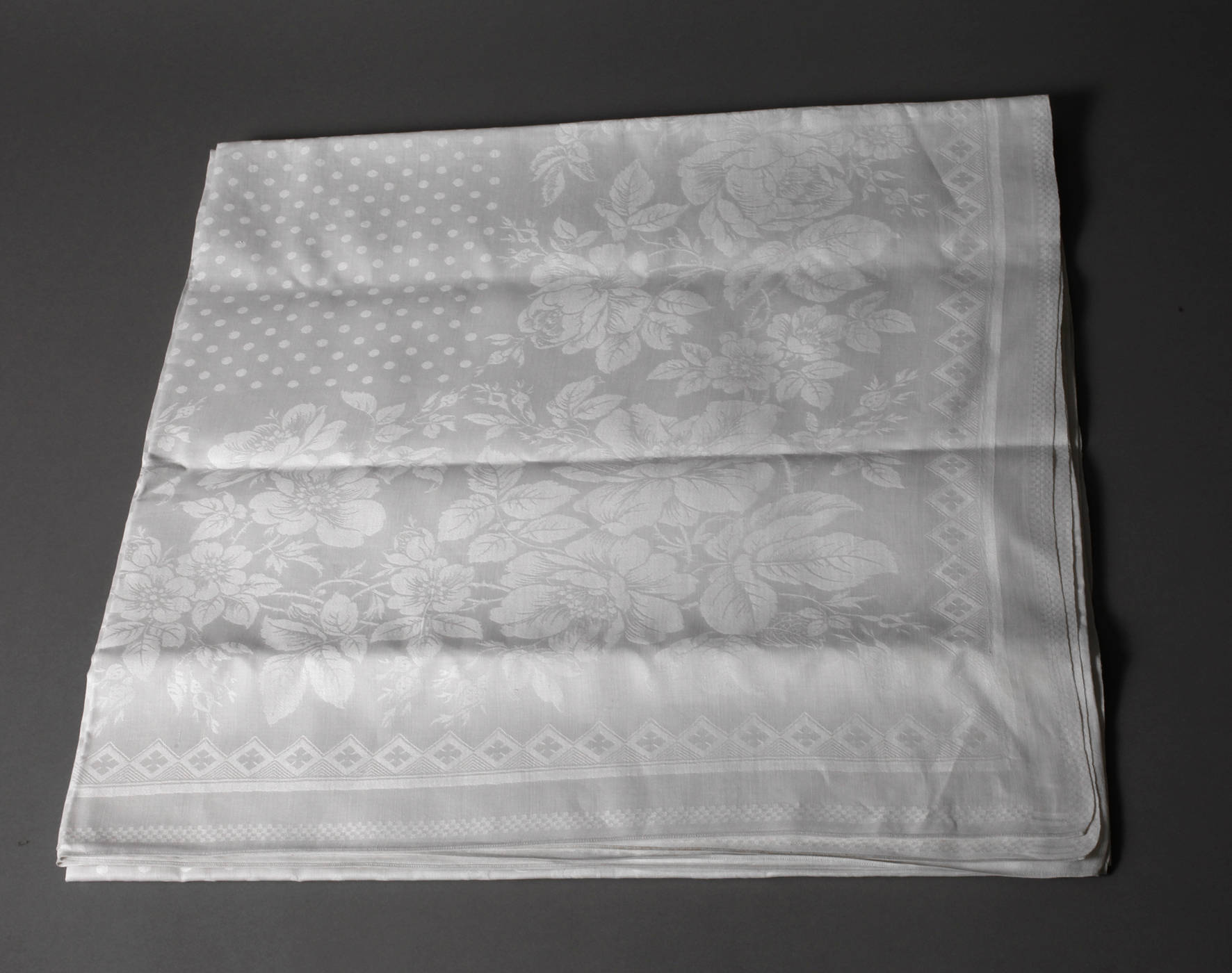 Tafeltuch Wildrosendekor