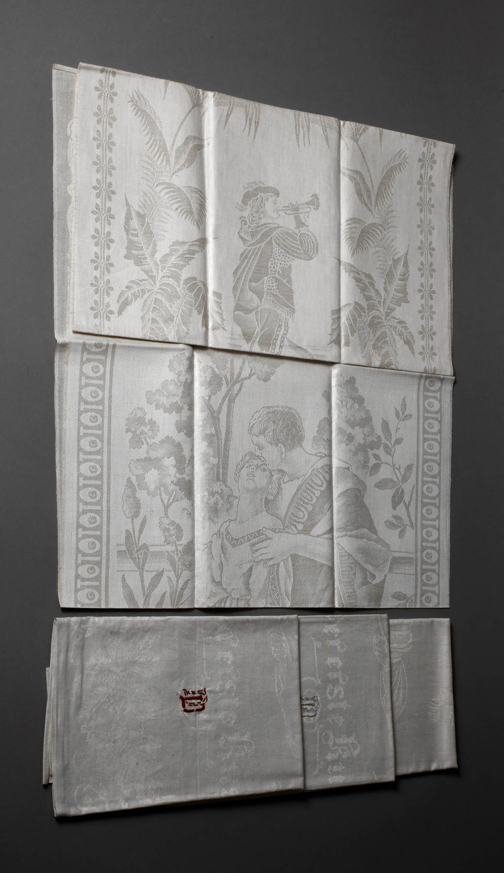 Konvolut Gebilddamast-Handtücher