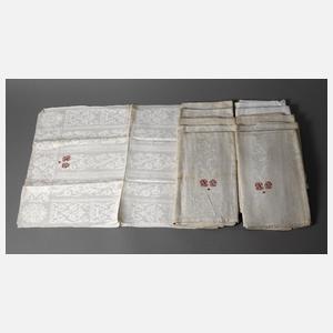 Elf Handtücher Floraldekor