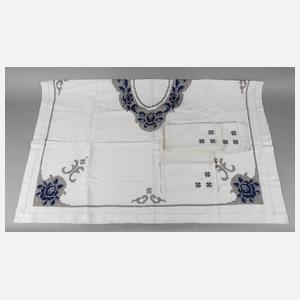 Tischgarnitur mit Stickerei
