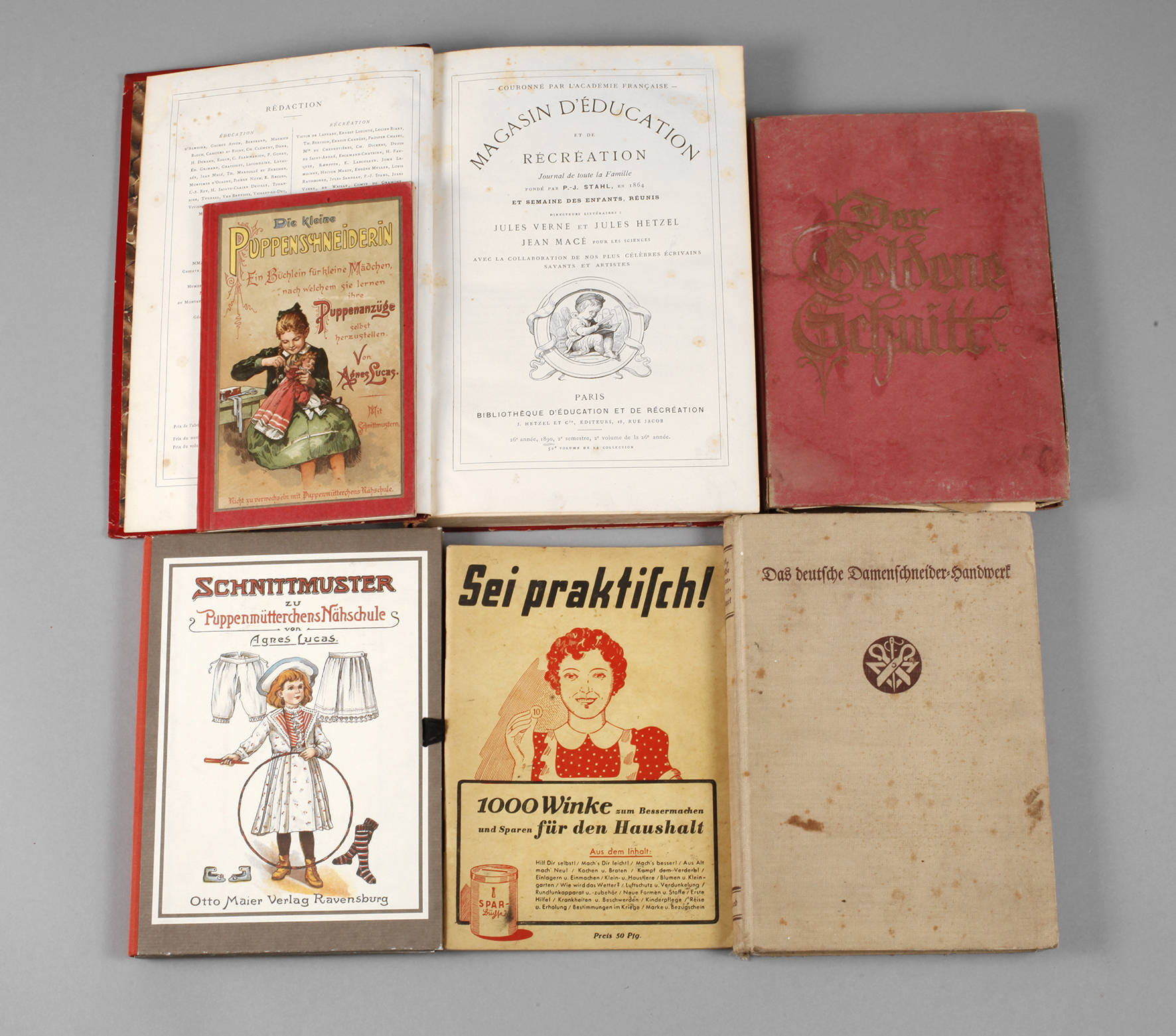 Konvolut Handwerksbücher Damenschneiderei