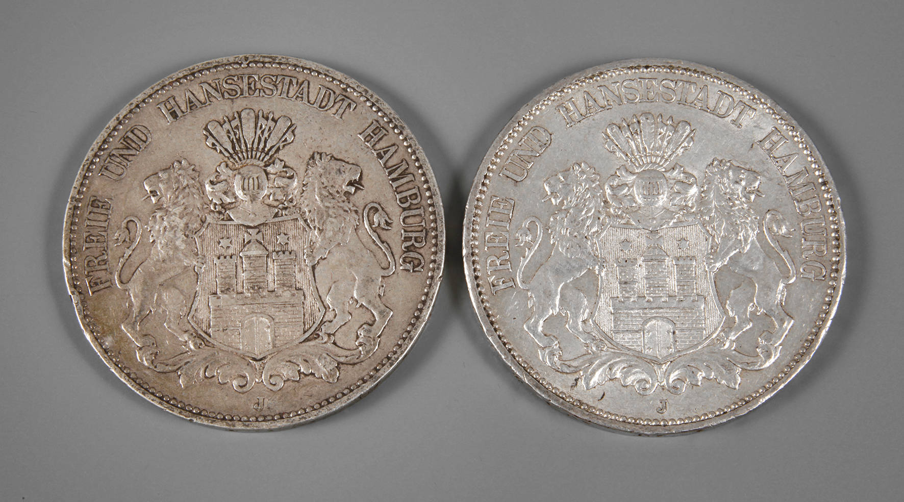 Zwei Münzen Hamburg