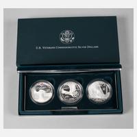Drei Silberdollar USA111