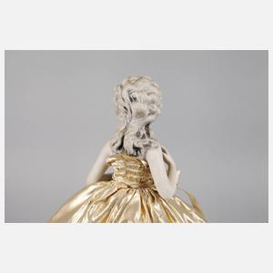 Teepuppe als Rokokodame