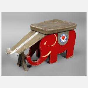 Hocker aus einem Schuhsalon