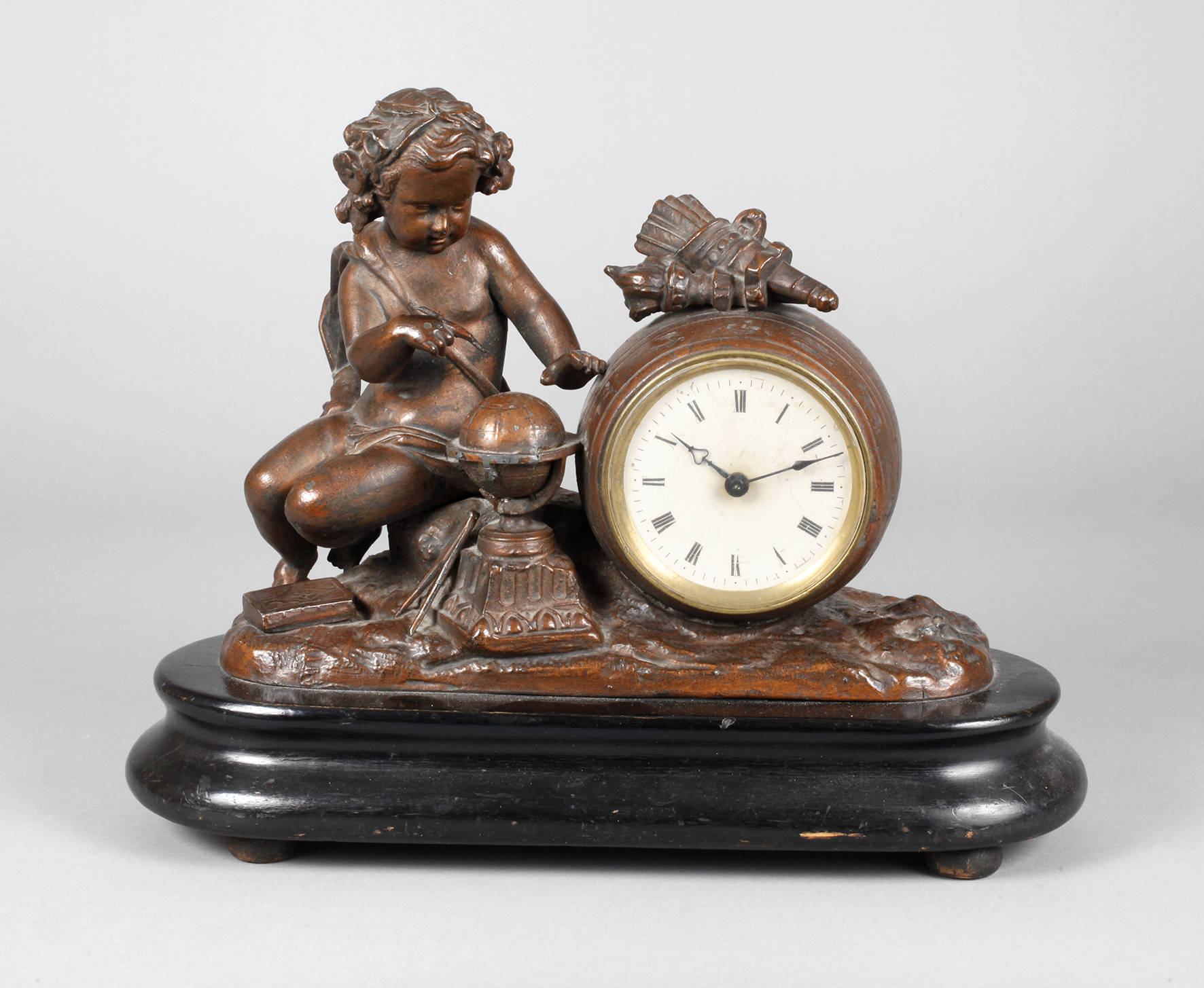 Kleine Figurenpendule