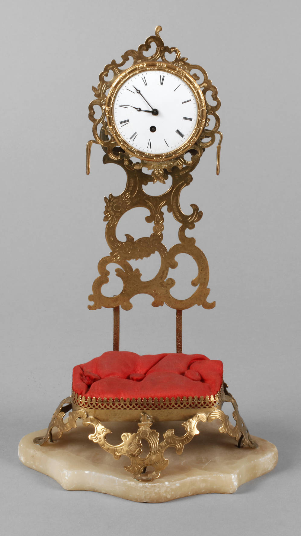 Tischuhr mit Spindelhemmung