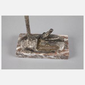 Uhrenständer mit Taschenuhr