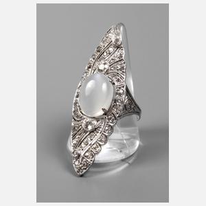 Großer Brillantring mit Mondstein
