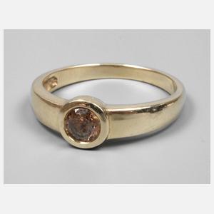 Ring mit cognacfarbenen Brillanten