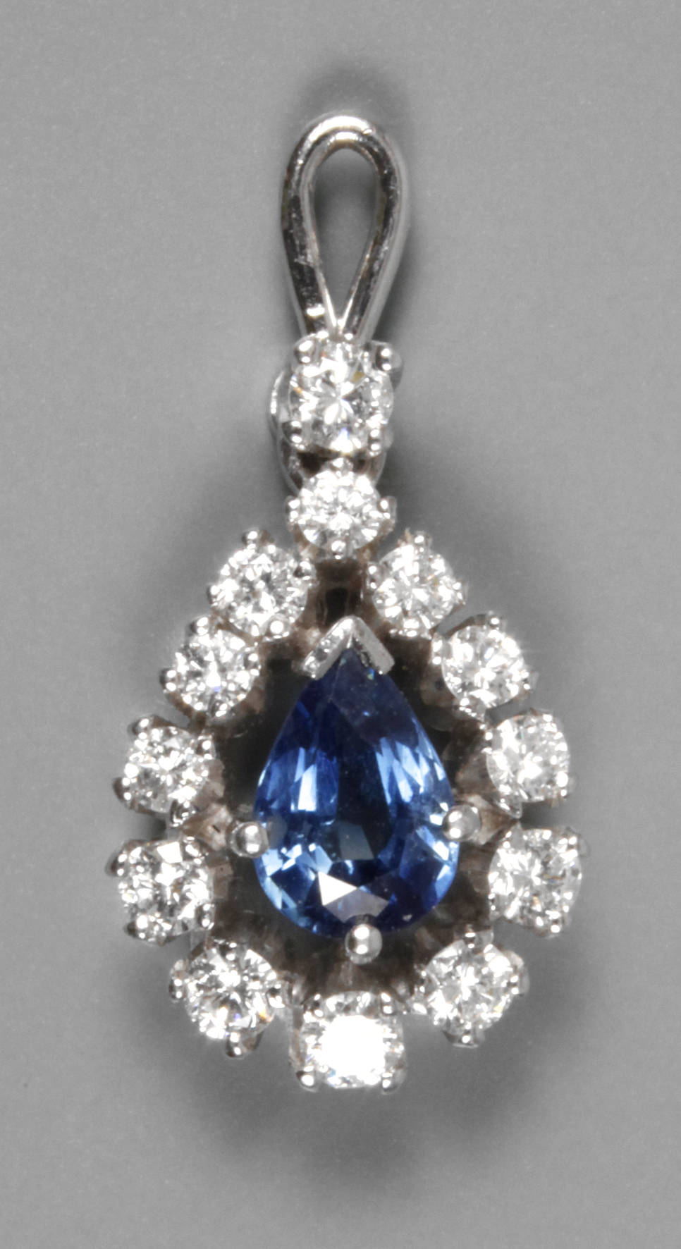 Anhänger Saphir mit Brillanten